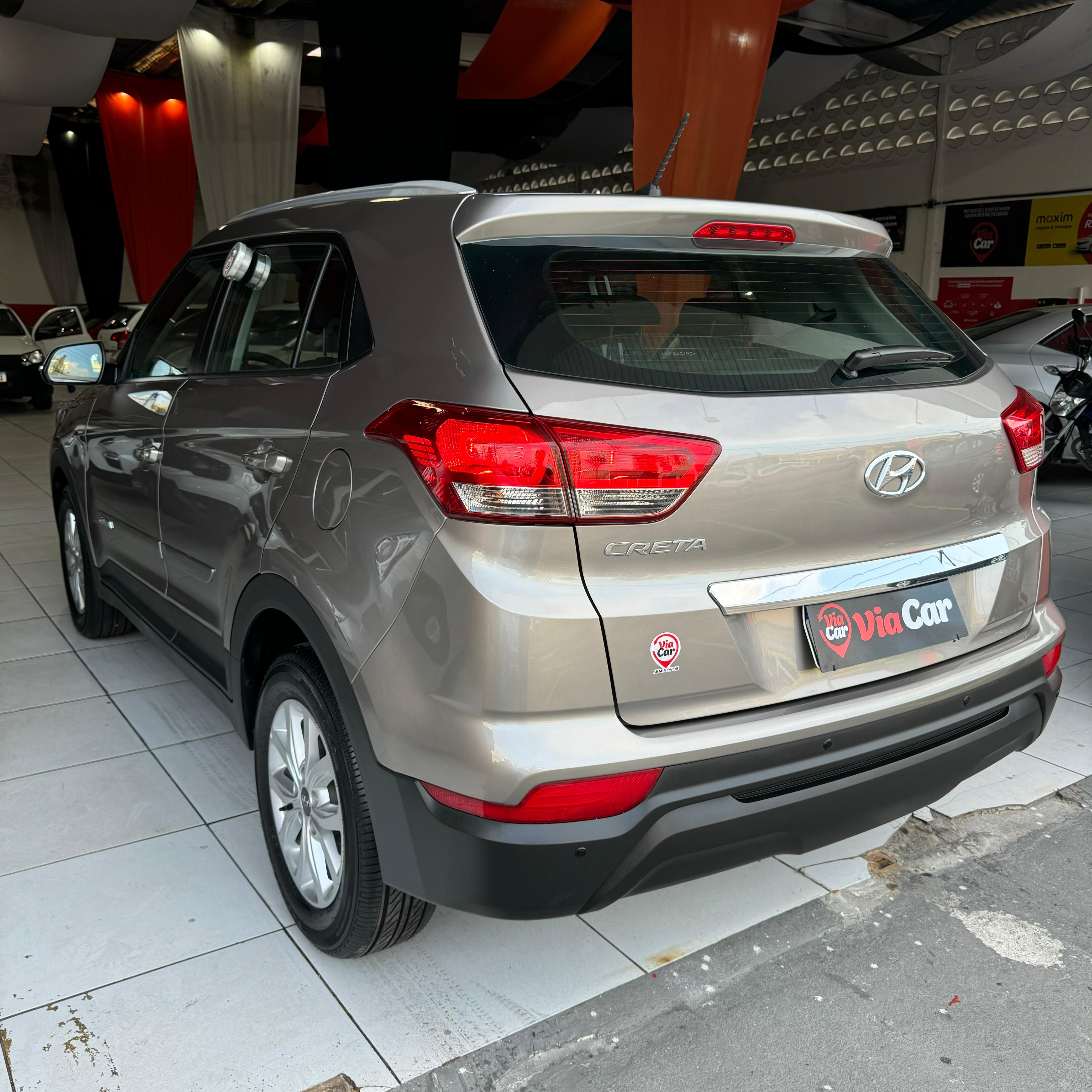 HYUNDAI         CRETA