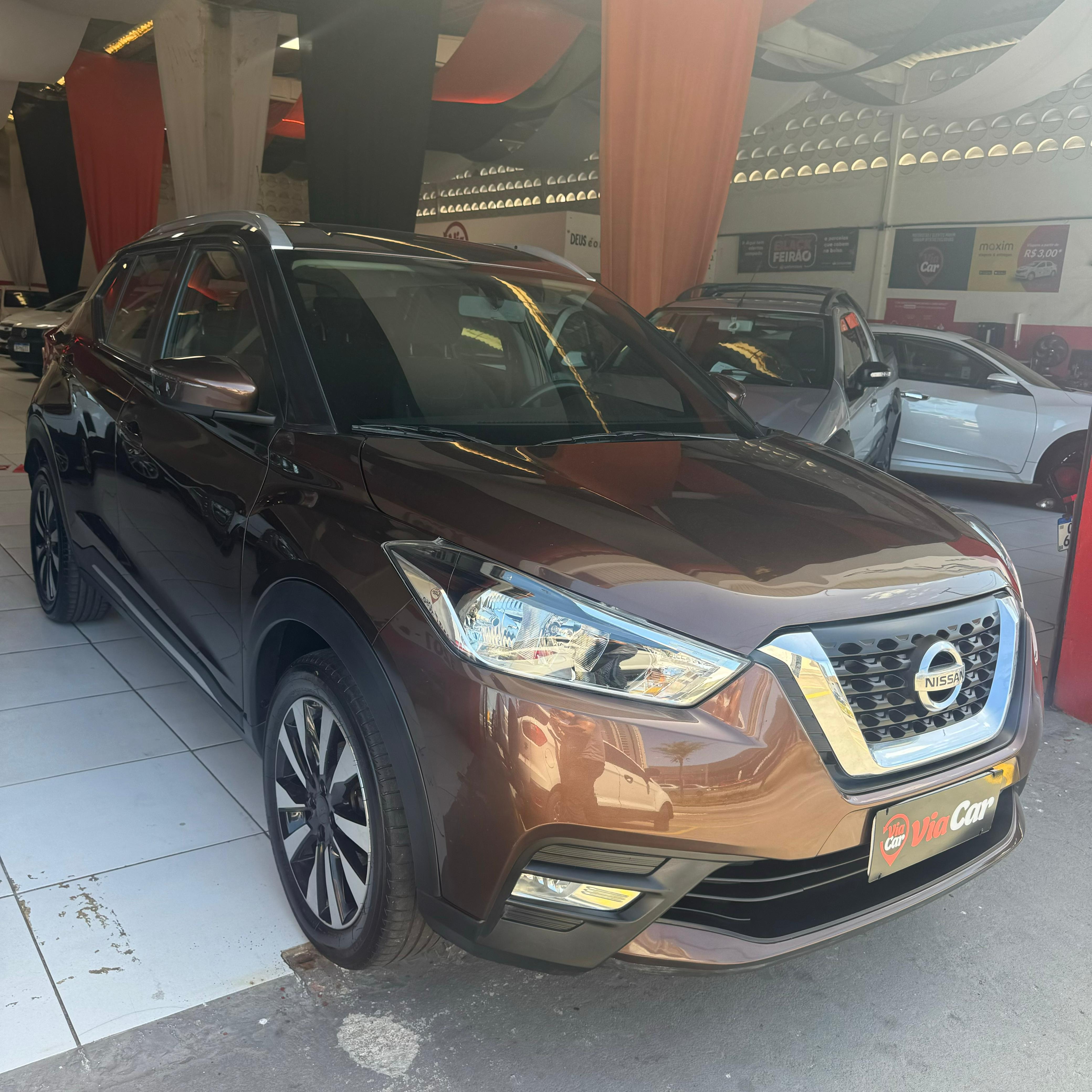 NISSAN         KICKS