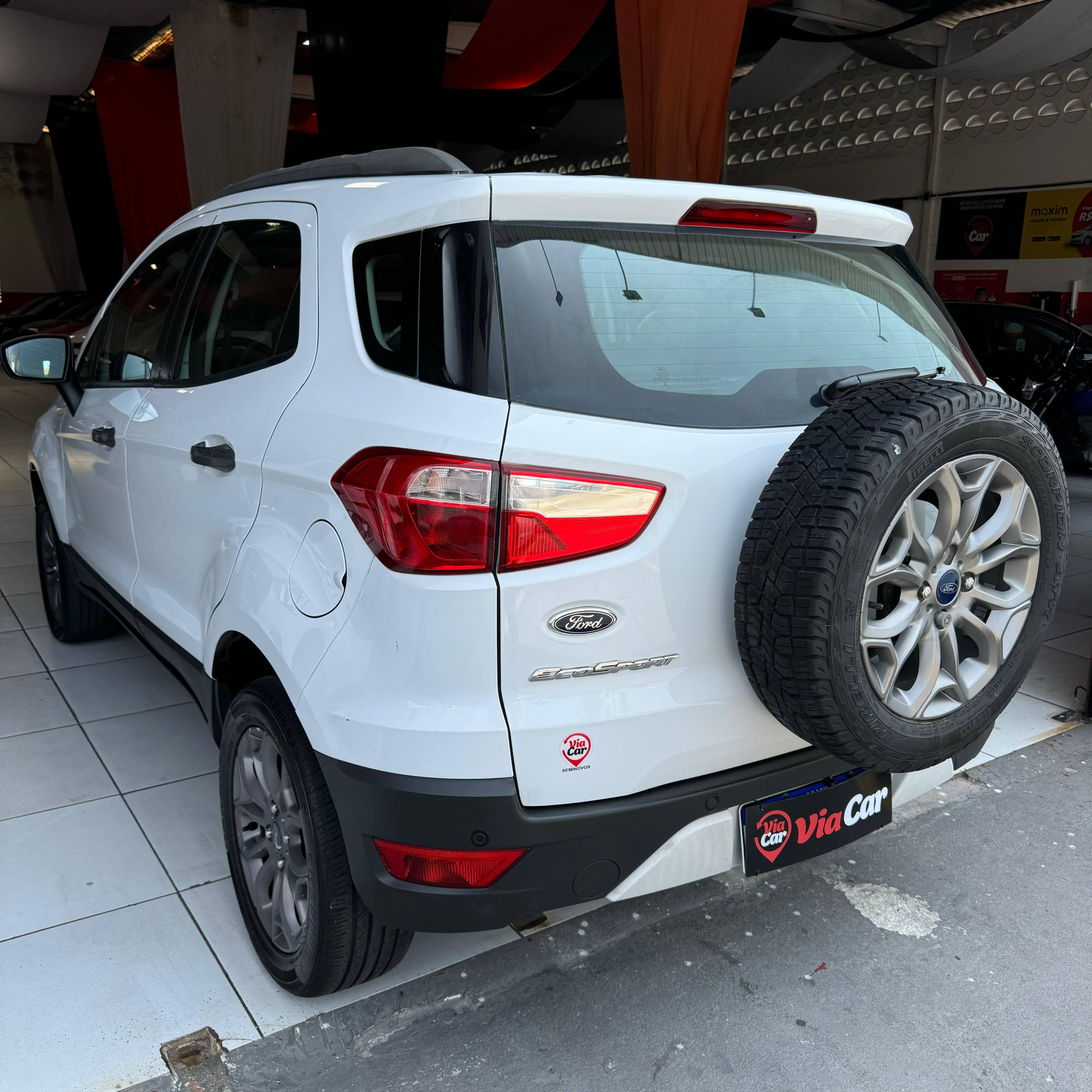 FORD         ECOSPORT