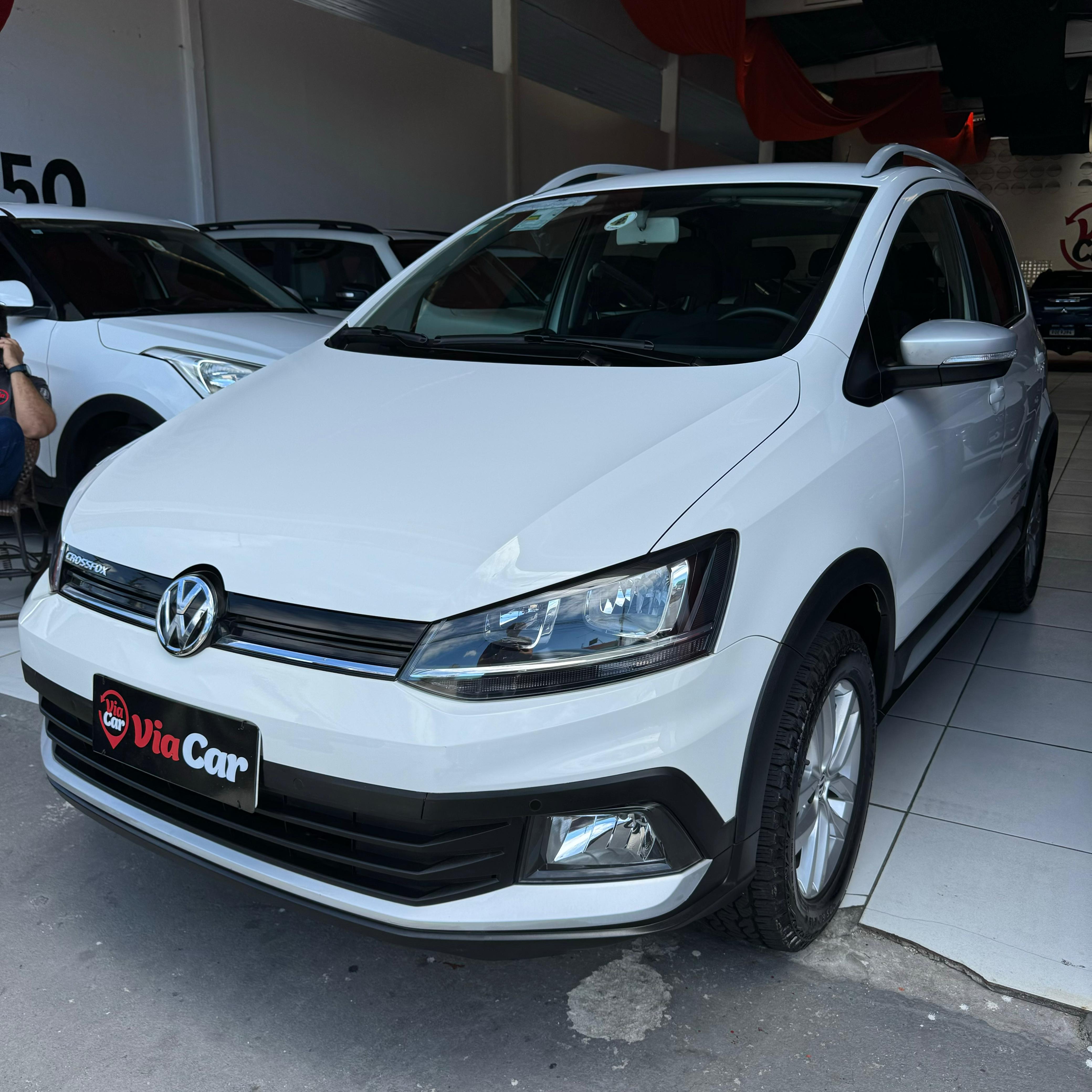 VOLKSWAGEN         CROSSFOX