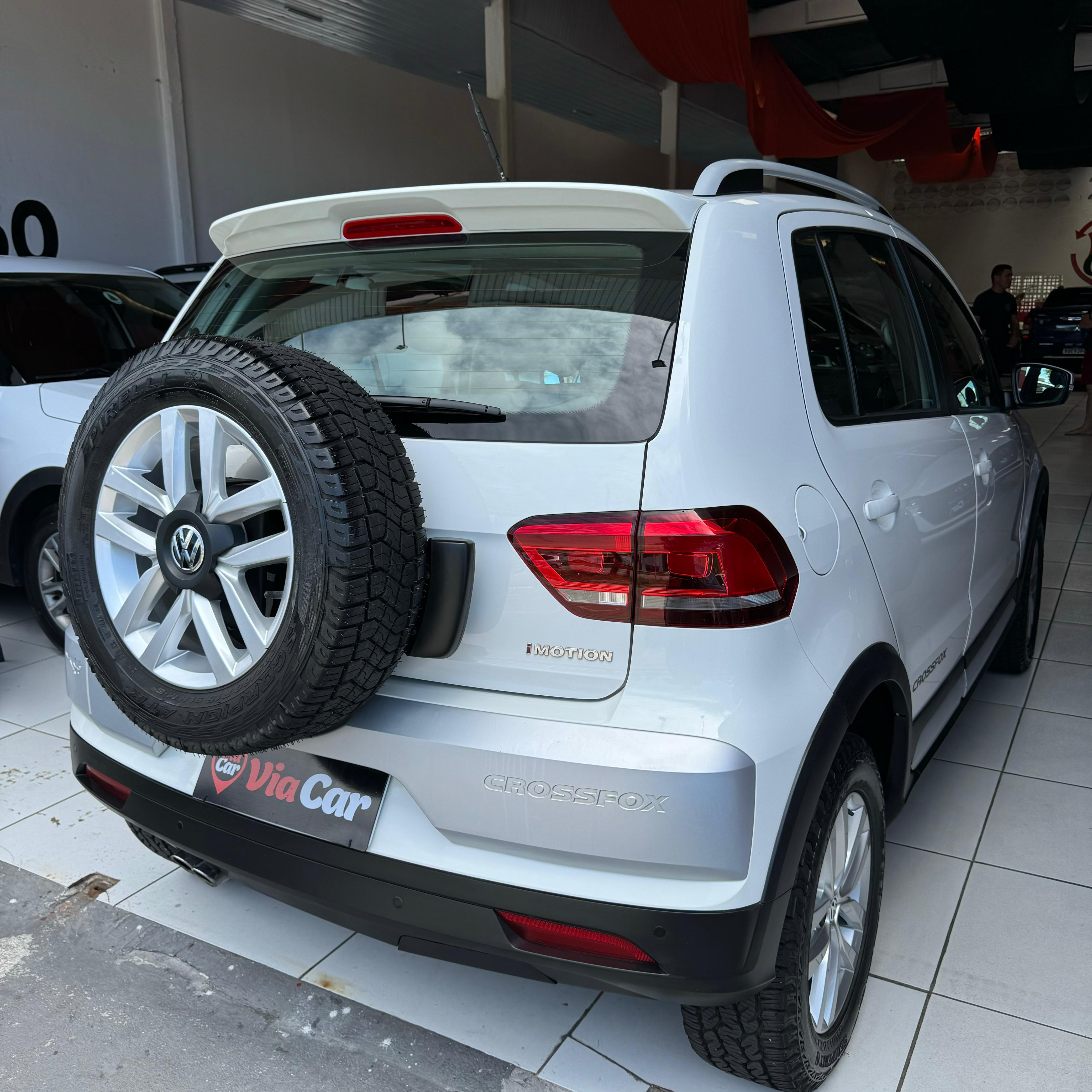 VOLKSWAGEN         CROSSFOX