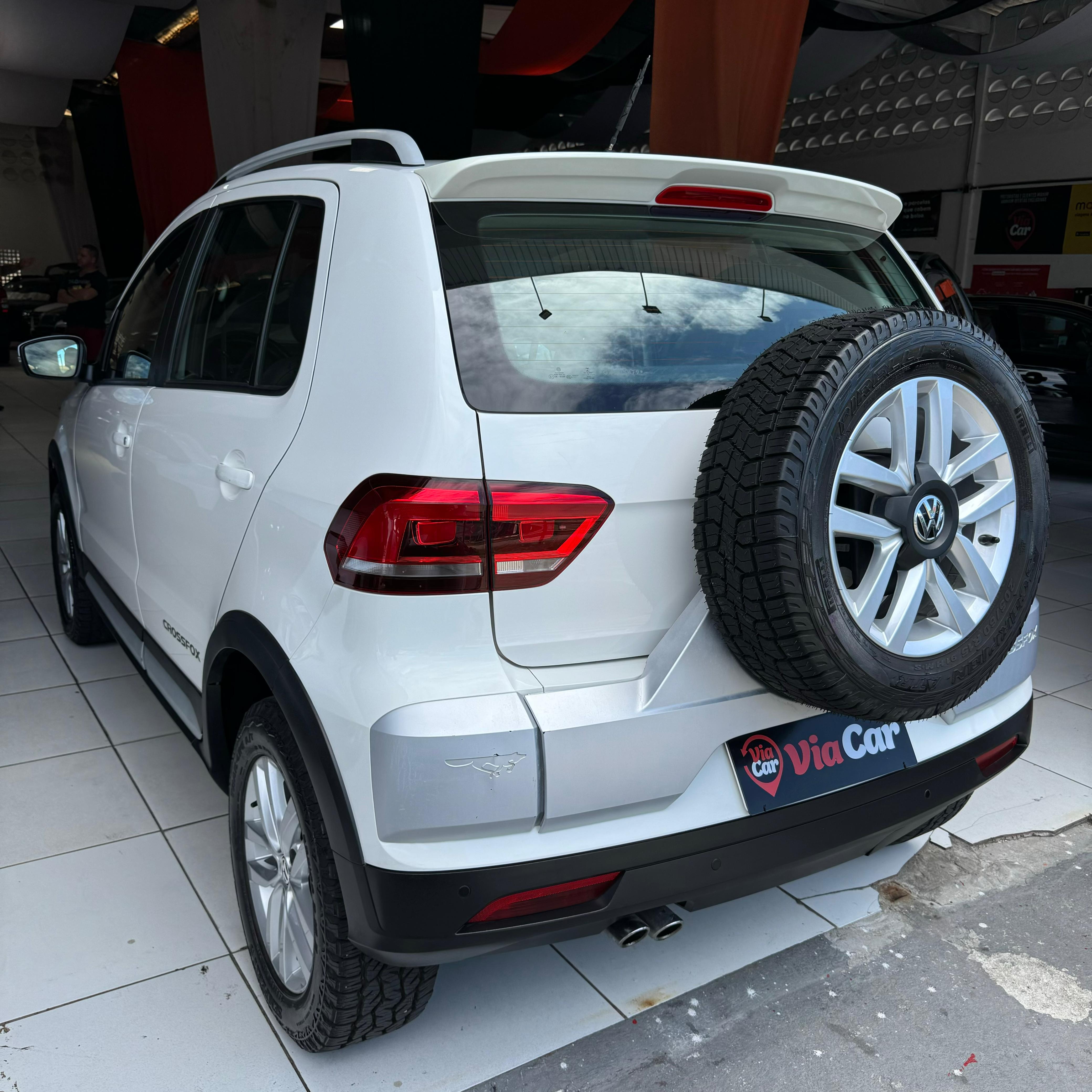 VOLKSWAGEN         CROSSFOX