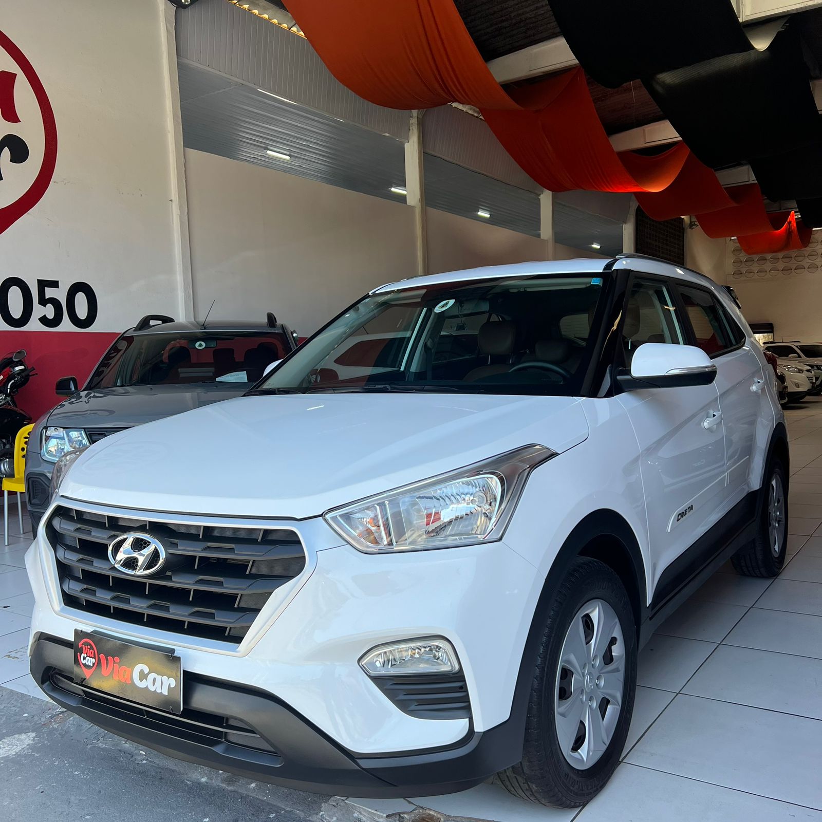 HYUNDAI         CRETA