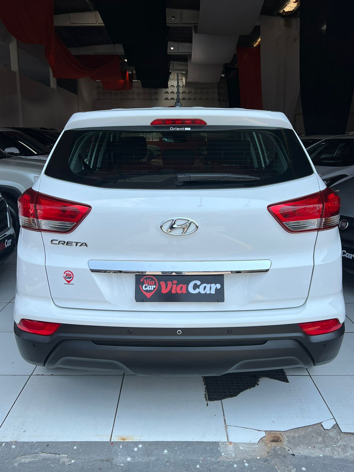 HYUNDAI         CRETA