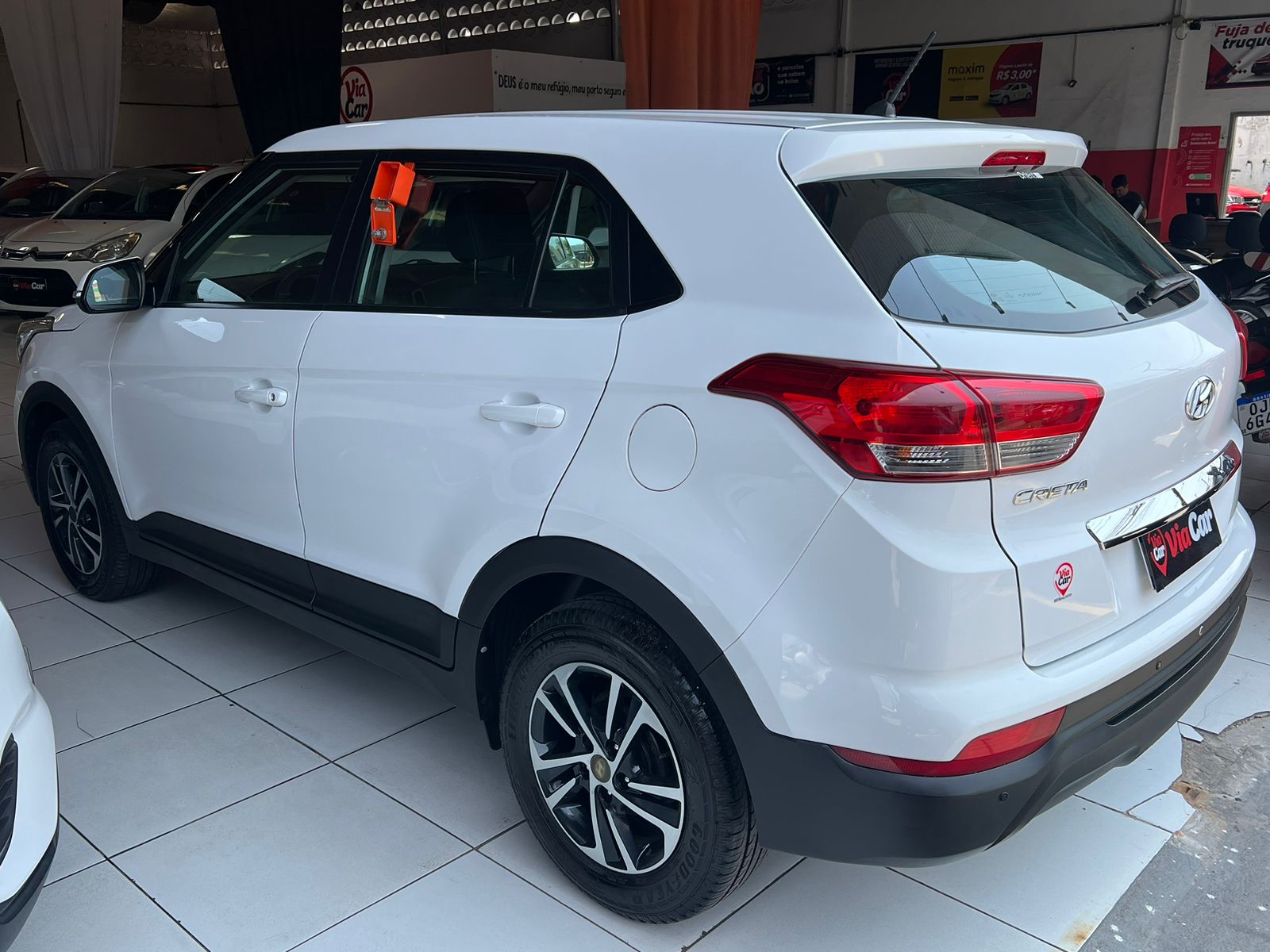 HYUNDAI         CRETA