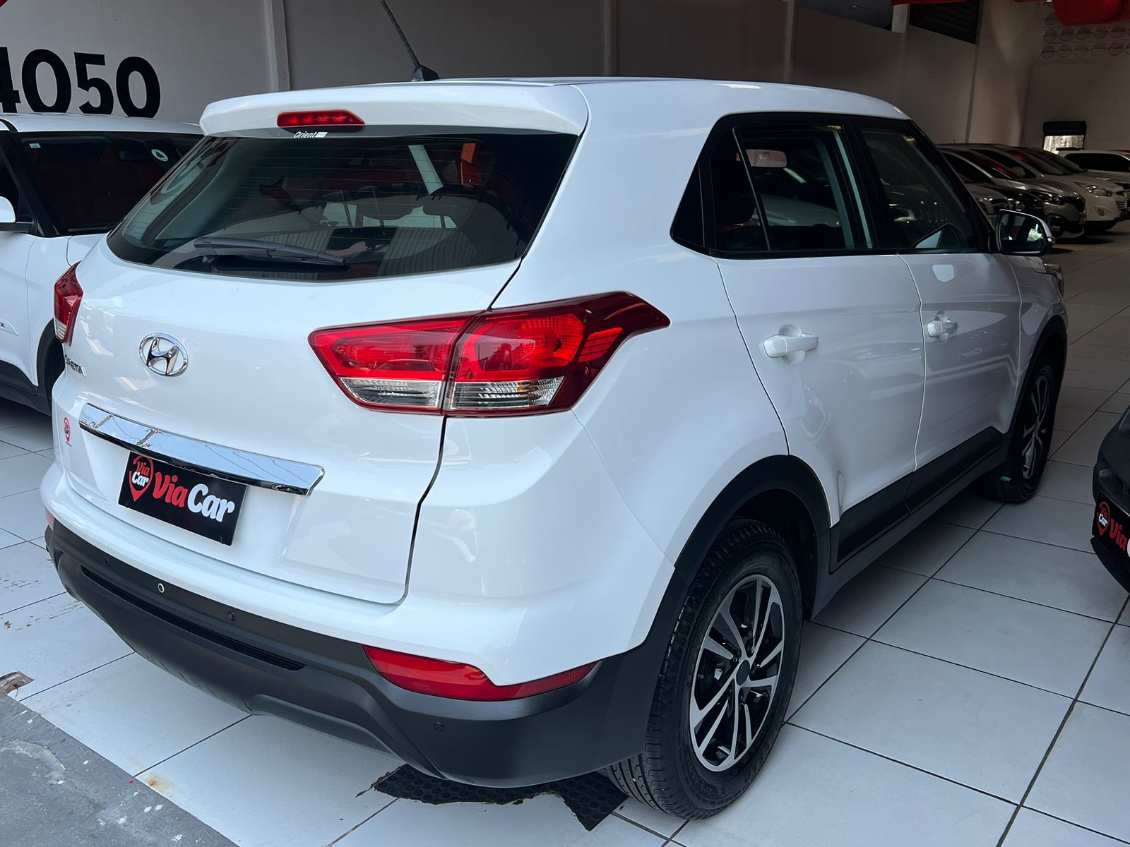 HYUNDAI         CRETA