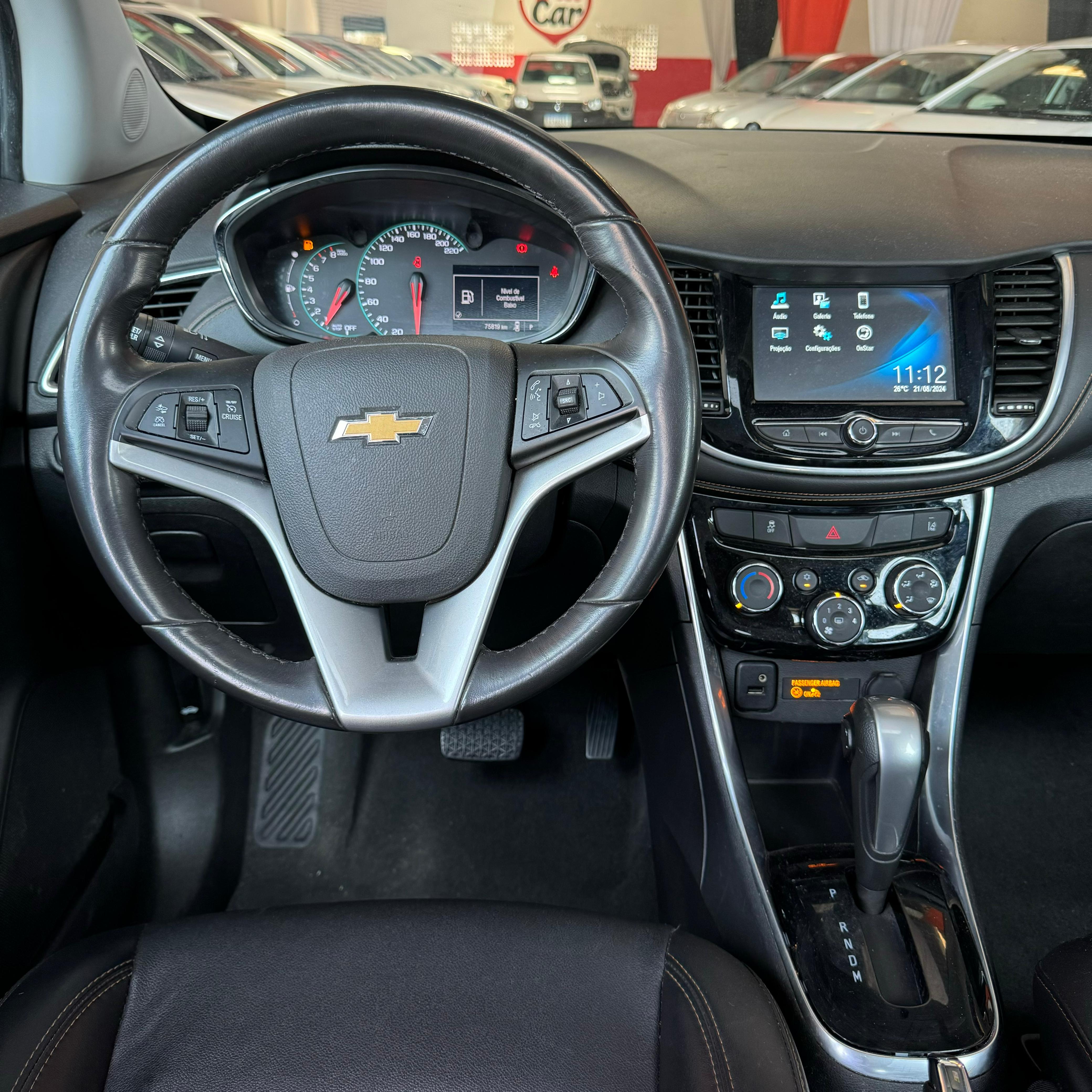 CHEVROLET         TRACKER