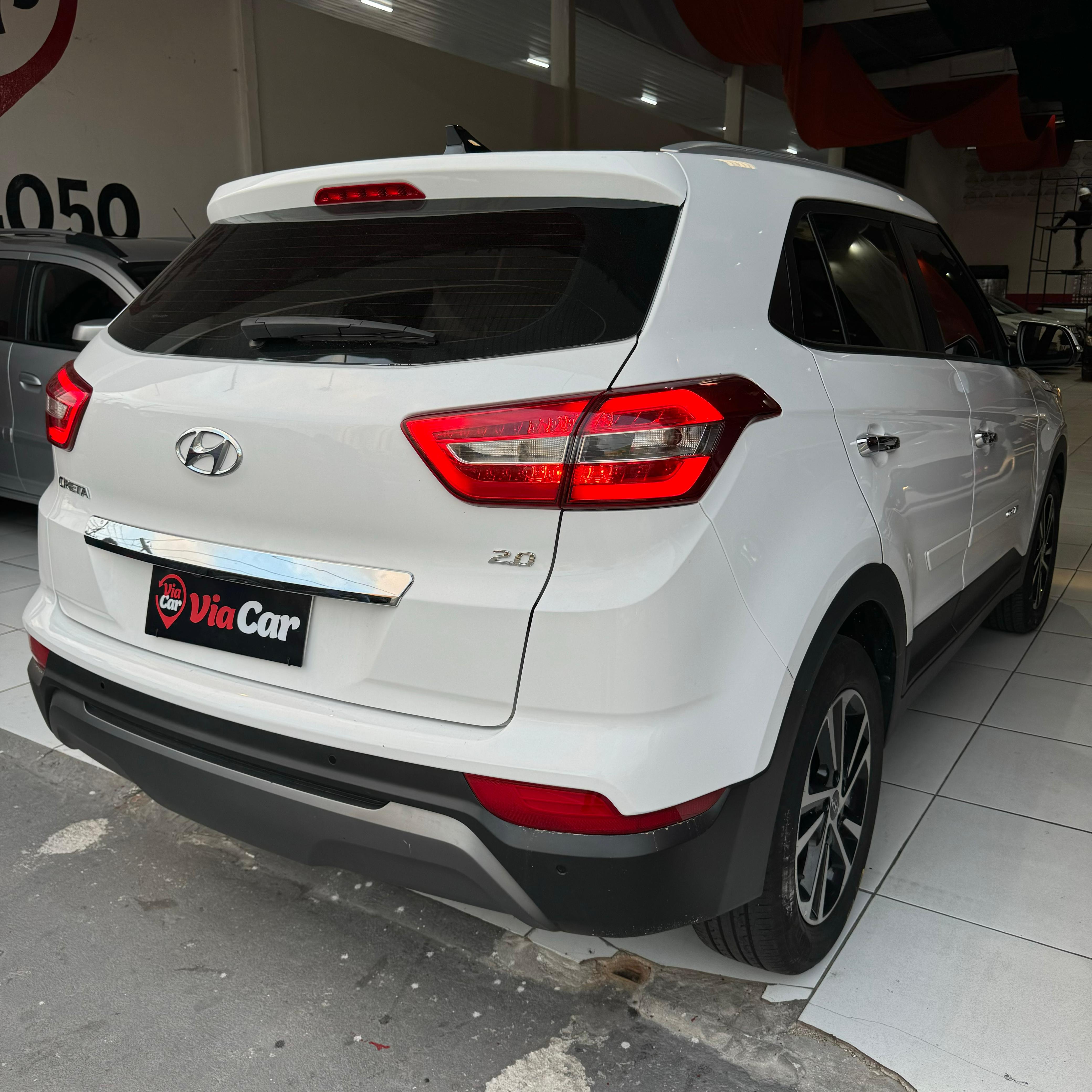 HYUNDAI         CRETA