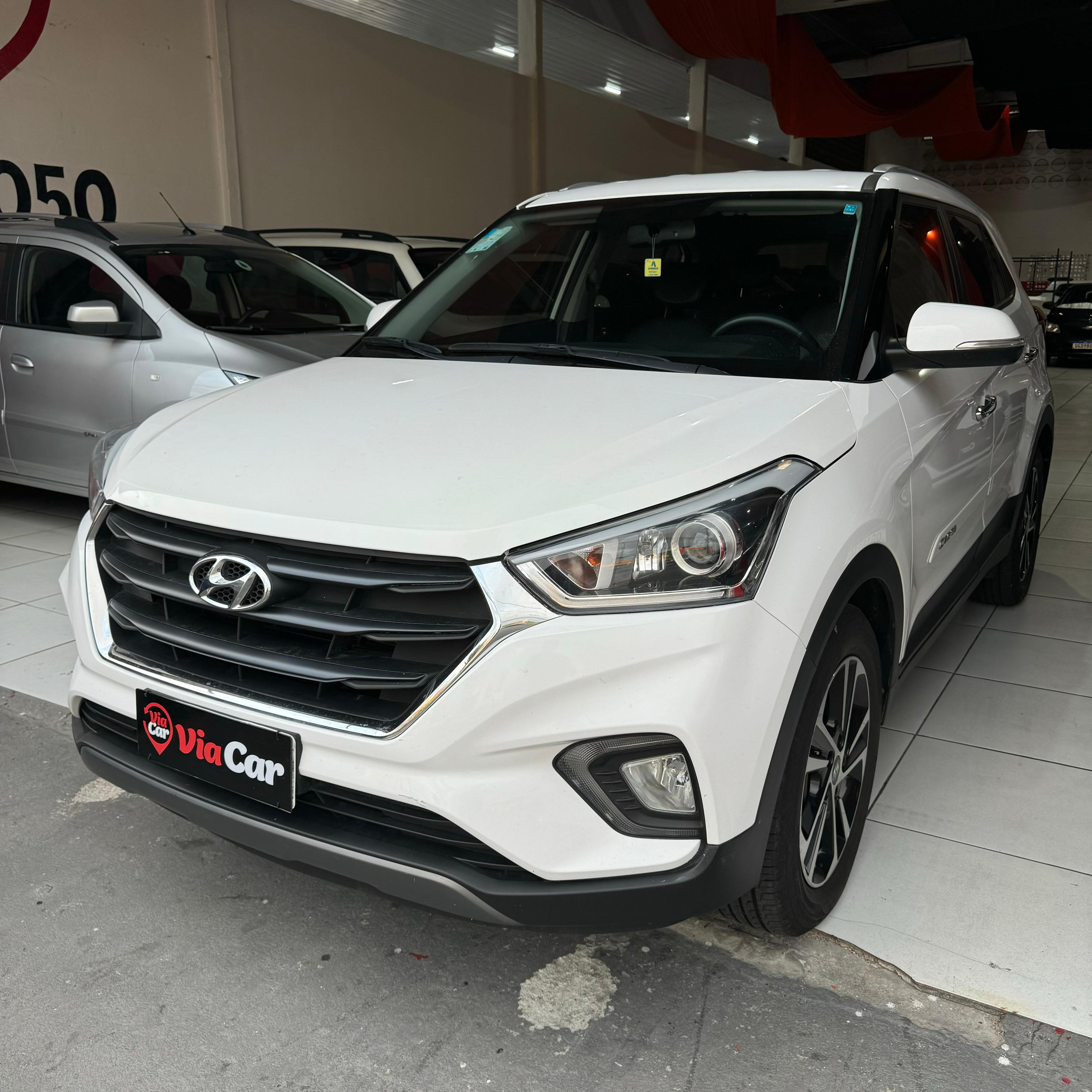 HYUNDAI         CRETA