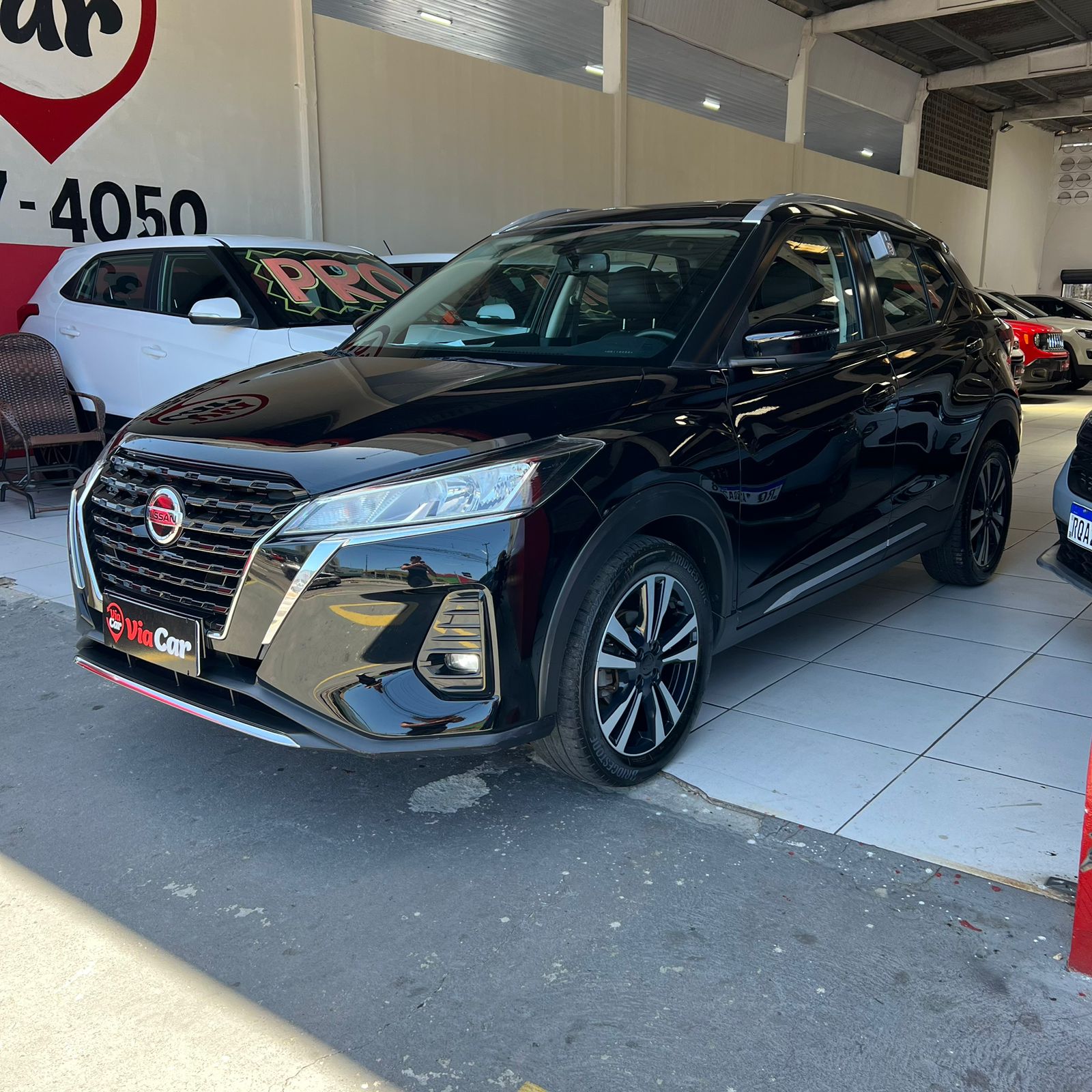 NISSAN         KICKS