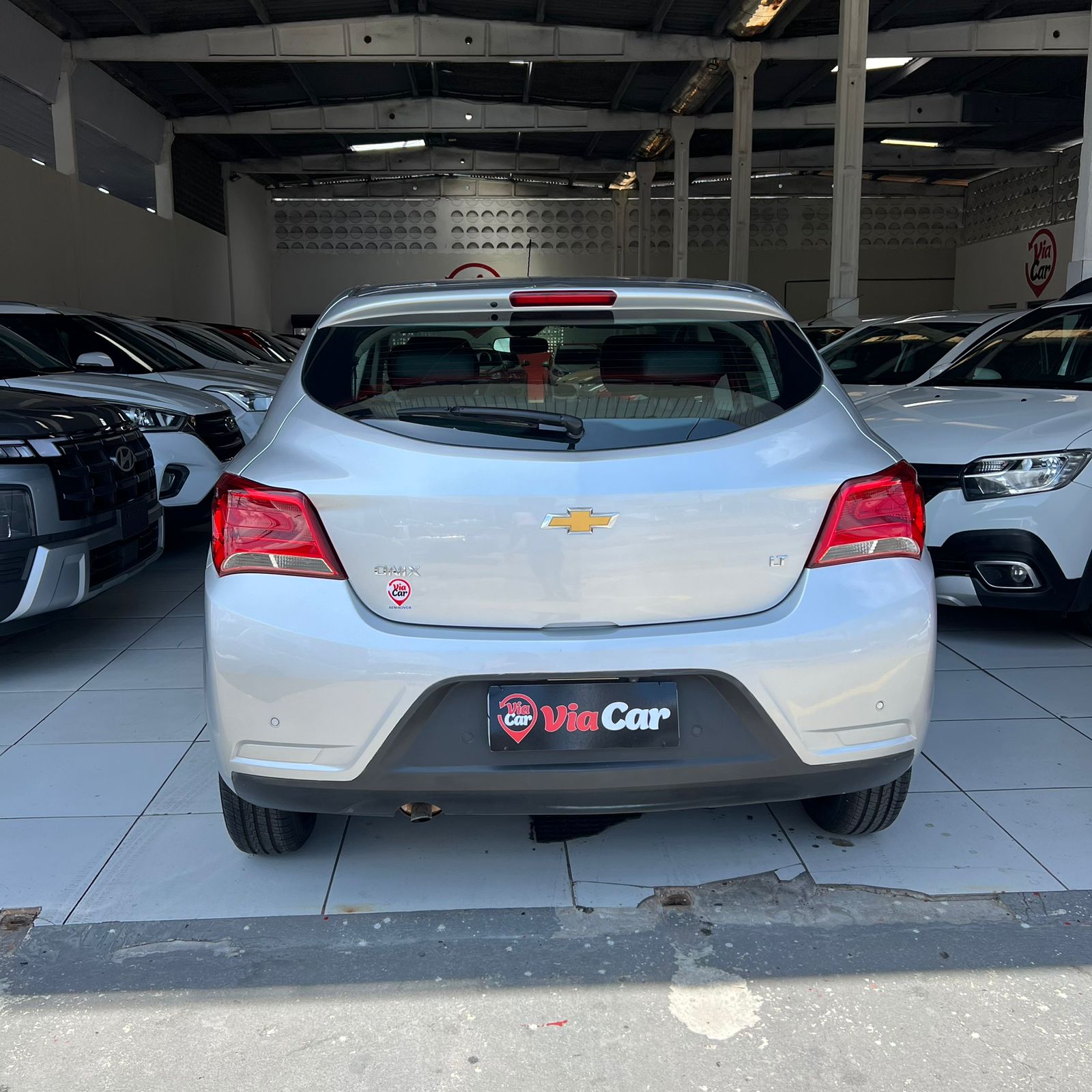 CHEVROLET         ONIX