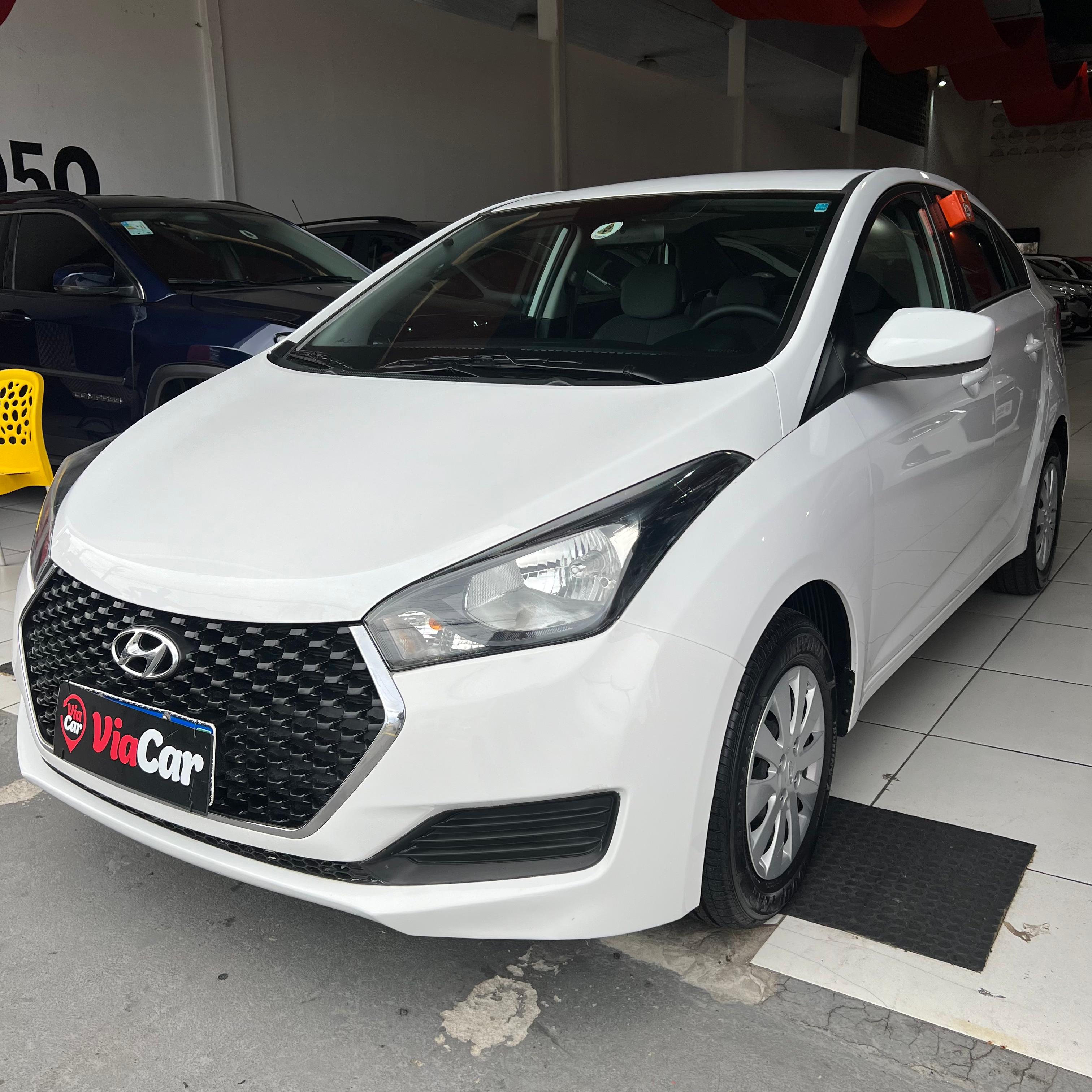 HYUNDAI         HB20S