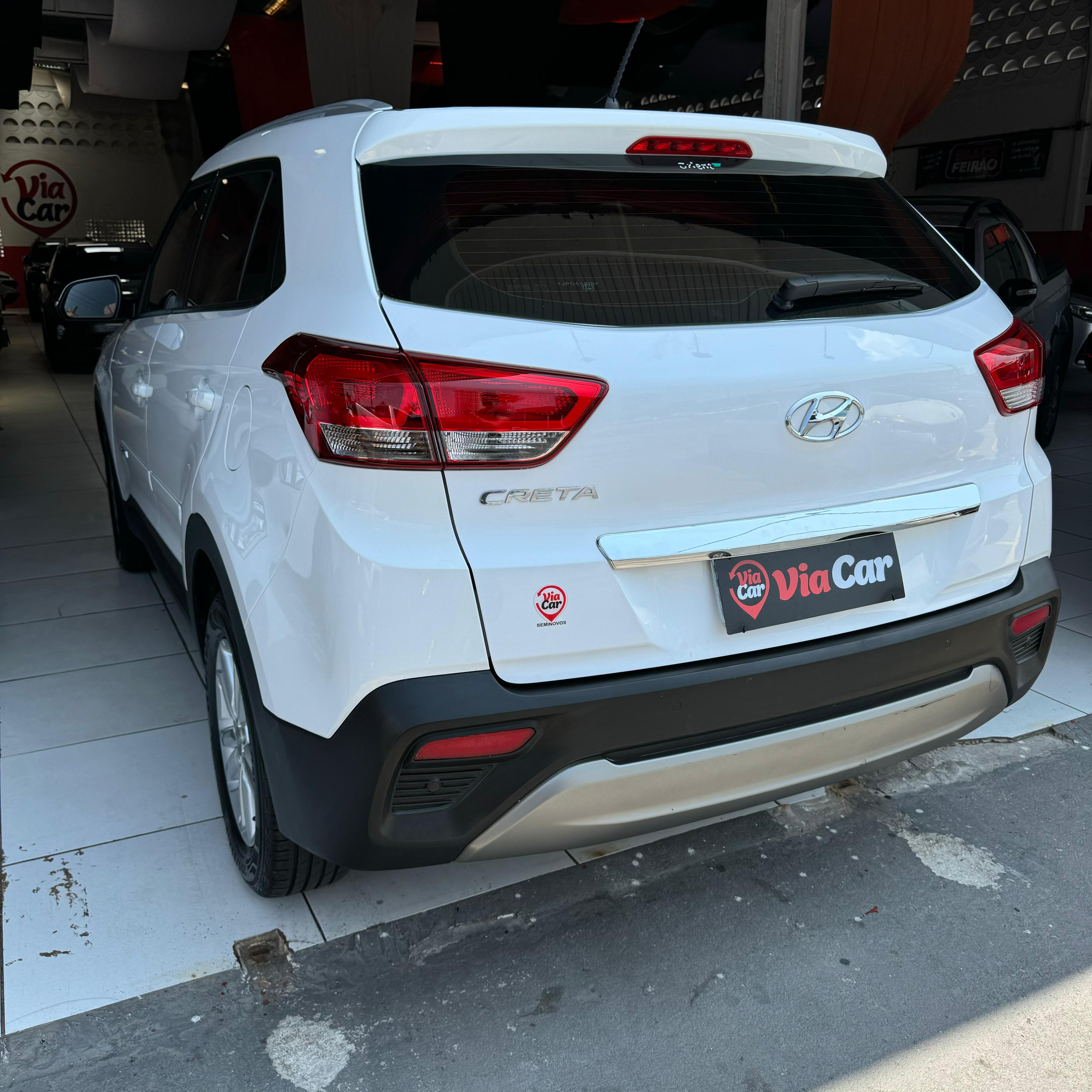 HYUNDAI         CRETA