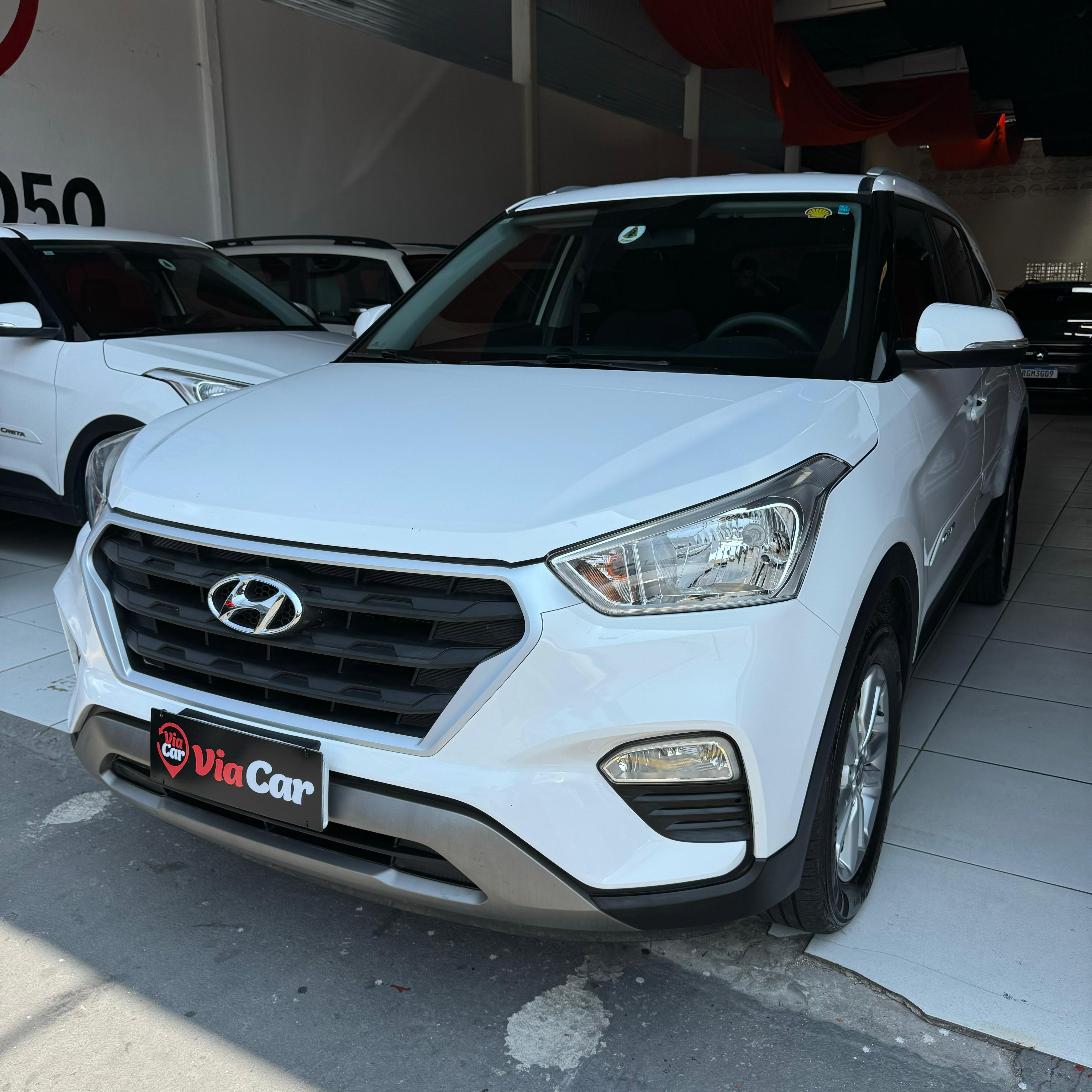 HYUNDAI         CRETA