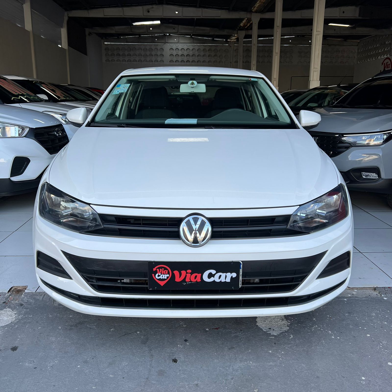 VOLKSWAGEN         POLO