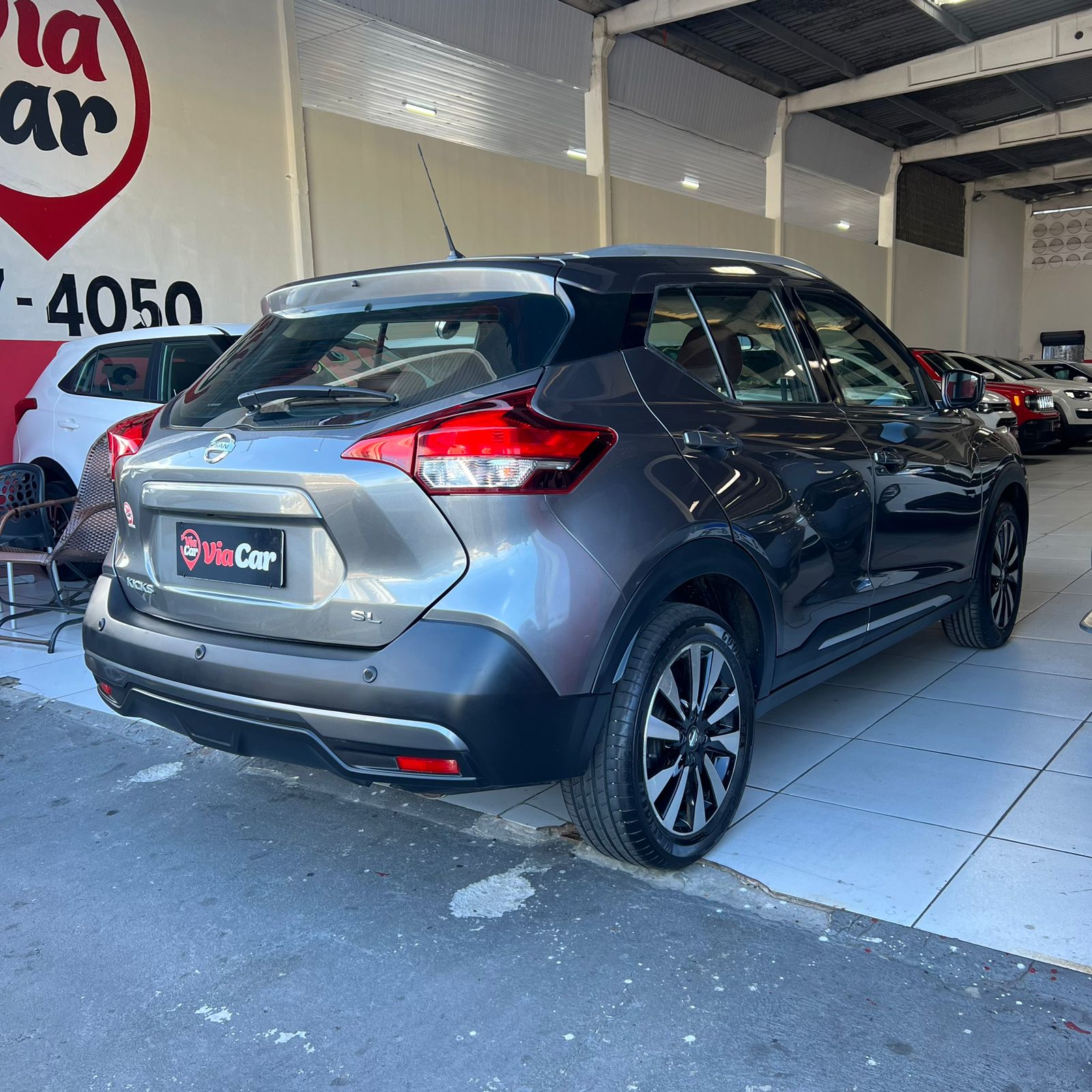 NISSAN         KICKS