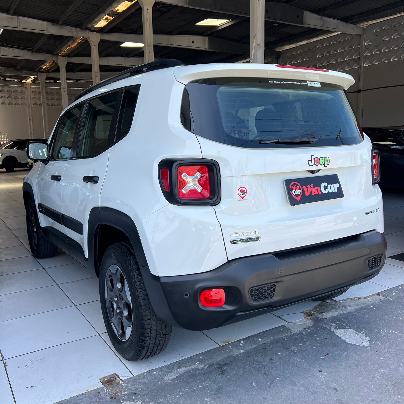 JEEP         RENEGADE