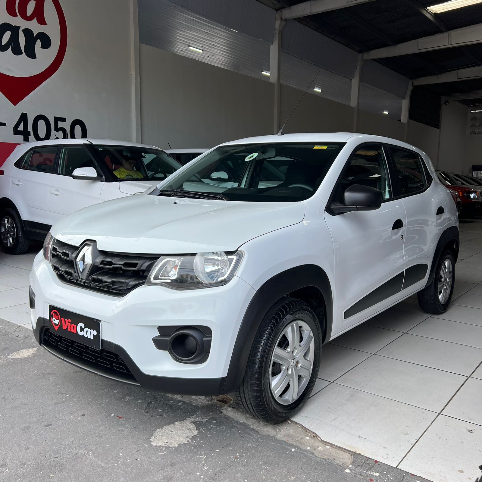 RENAULT         KWID