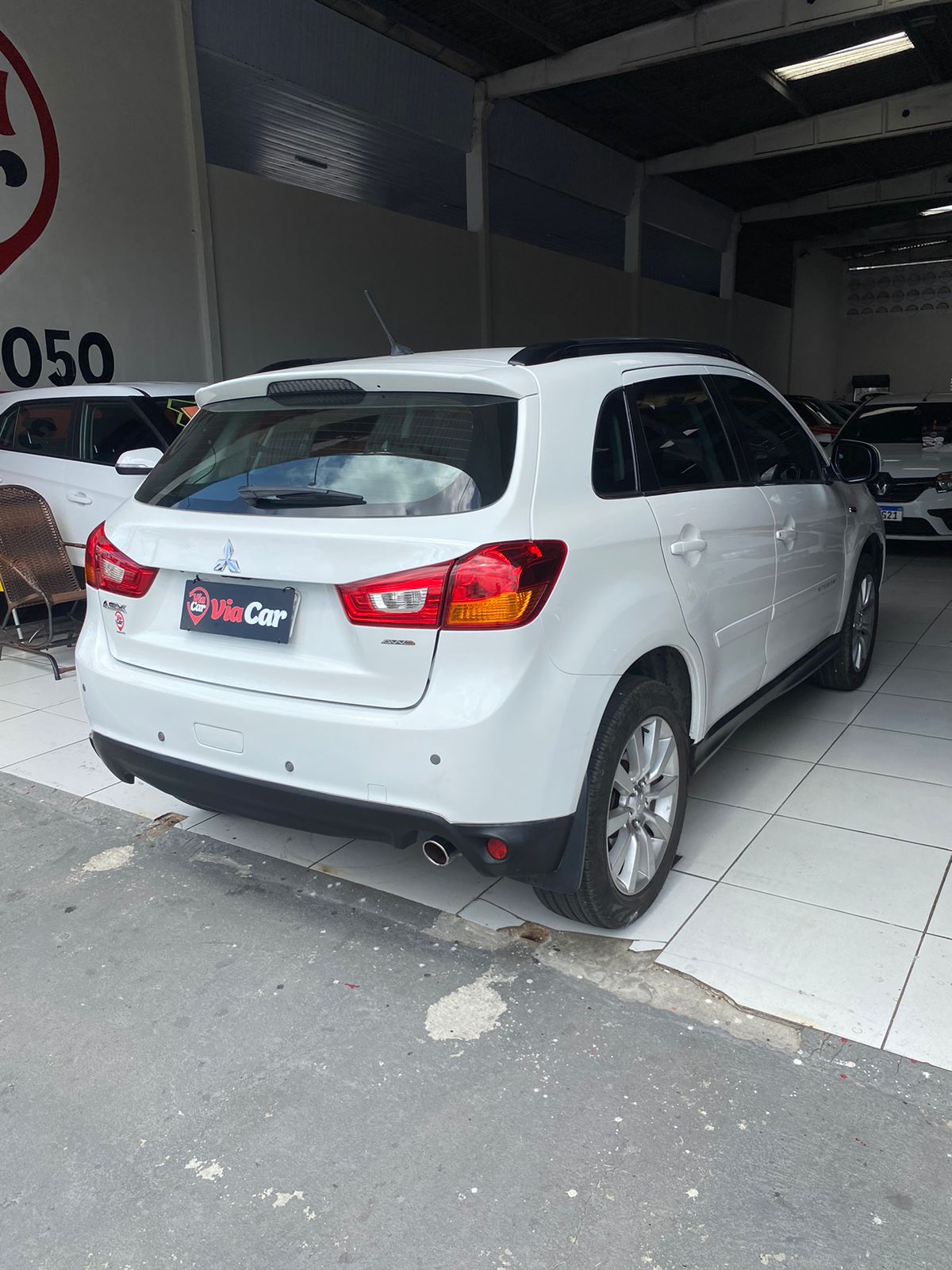 MITSUBISHI         ASX